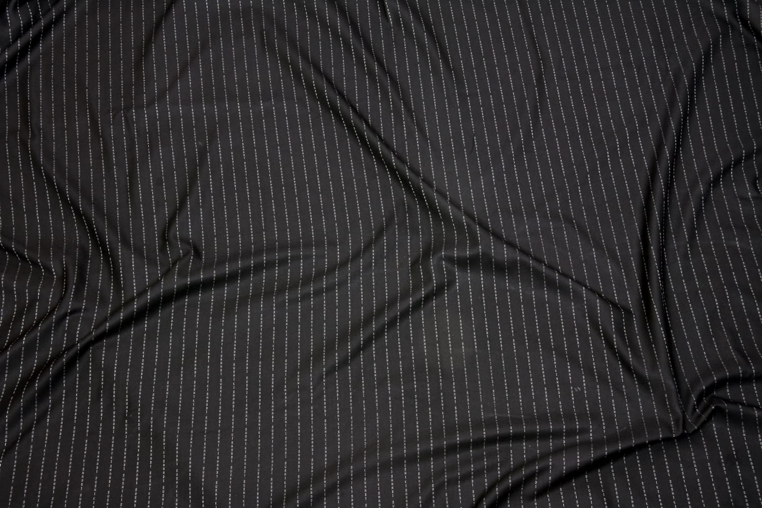 Personalised woven suit fabric